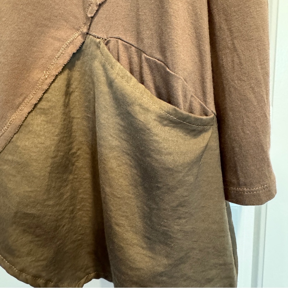 LOGO by Lori Goldstein Size L Lagenlook Tunic Top Asymmetrical Hem Artsy Teacher - Picture 5 of 9